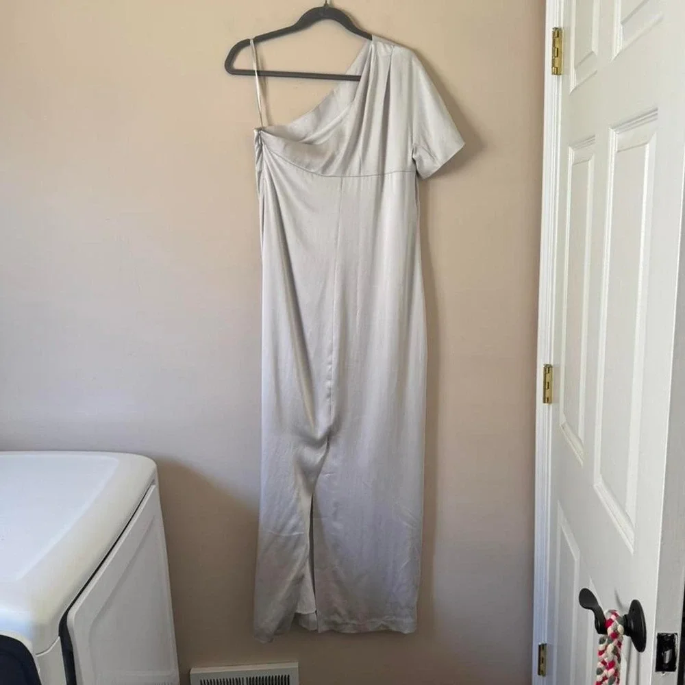 Banana Republic NWT (as is) Silk Dress Silver Size 6 one shoulder maxi formal
